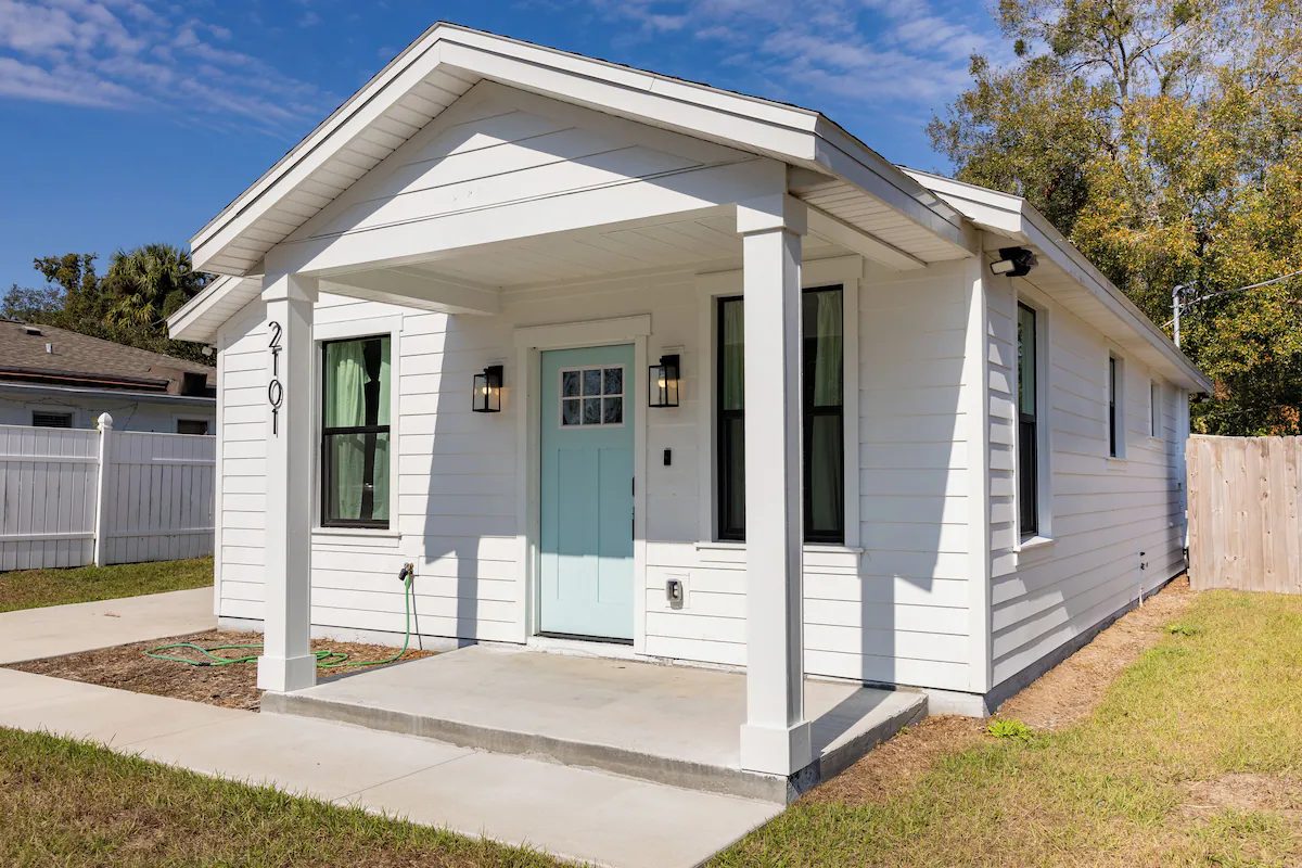 Grove on Okaloosa exterior